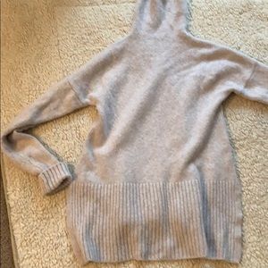 Turtle neck sweater